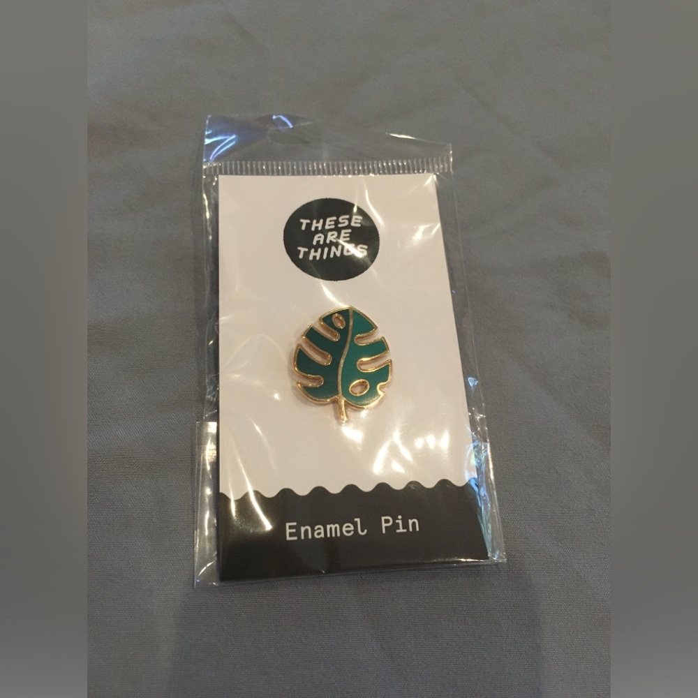 NWT These Are Things Monstera Pin [Green & Gold]